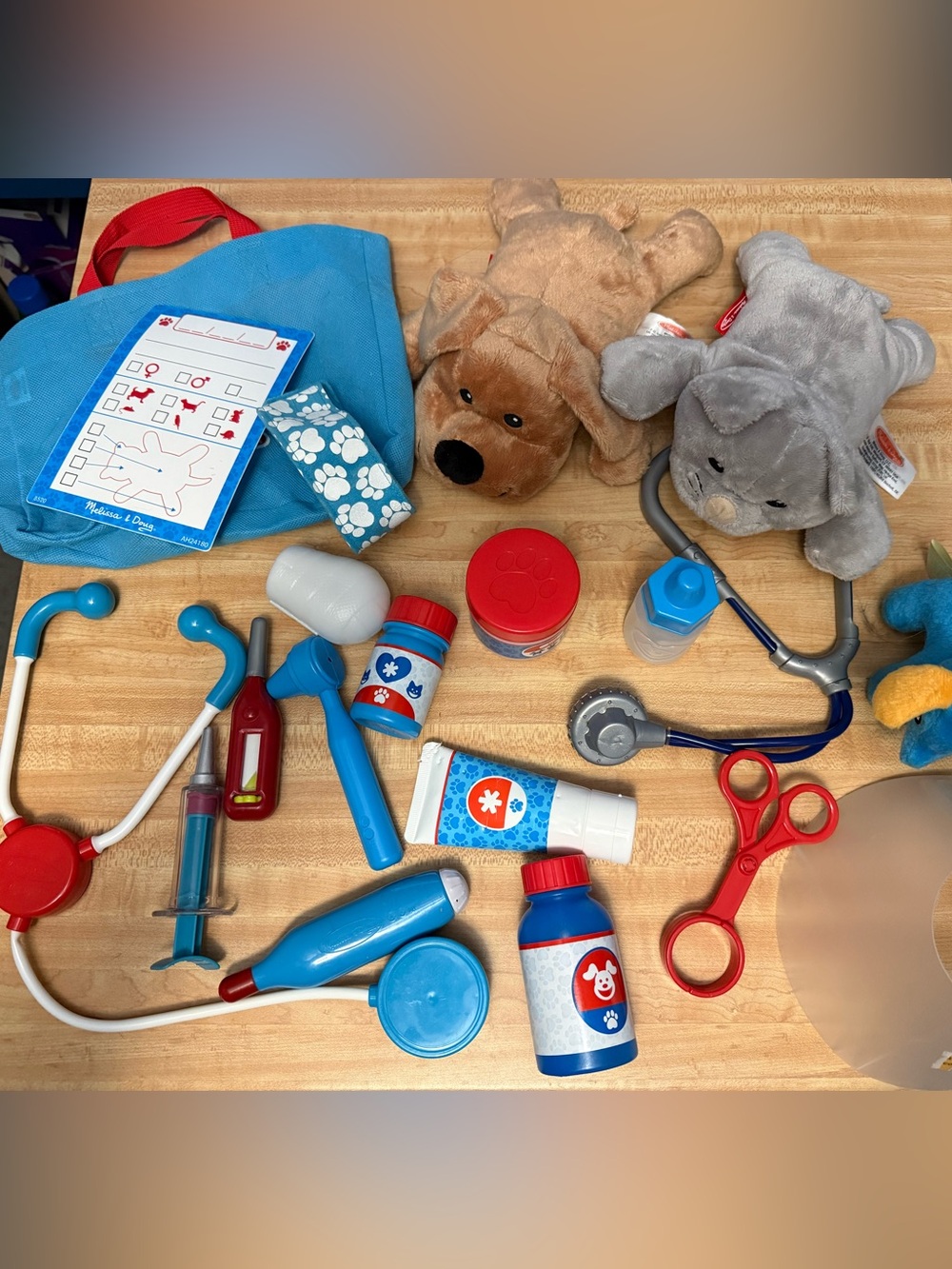 Melissa & Doug Plush Vet Play Set
